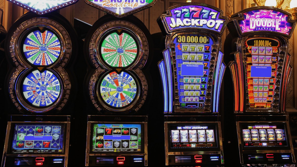 Le slot machine su mobile possono venire con un bonus